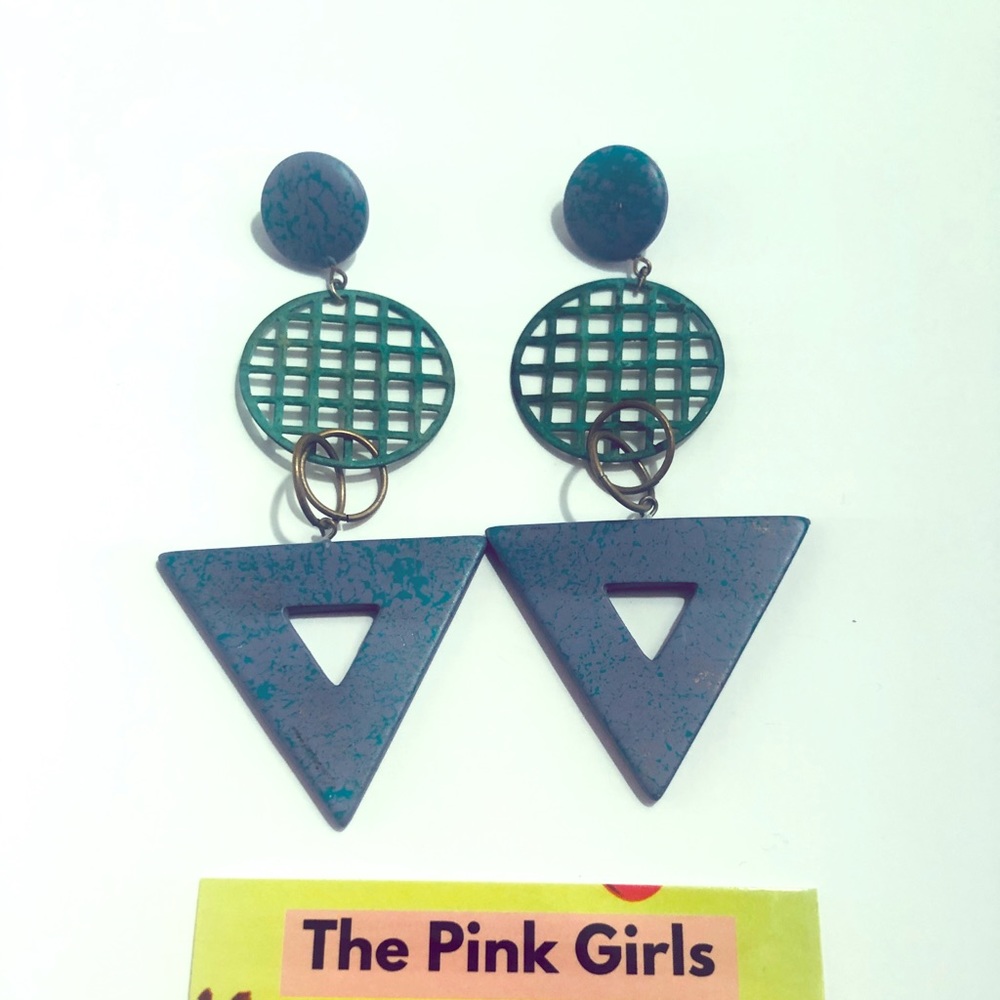 Earrings vintage 80’s cool!!